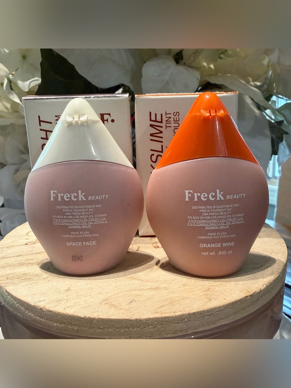 Freck Beauty duo 1 slimelight in shade space face & 1 cheekslime in orange wine